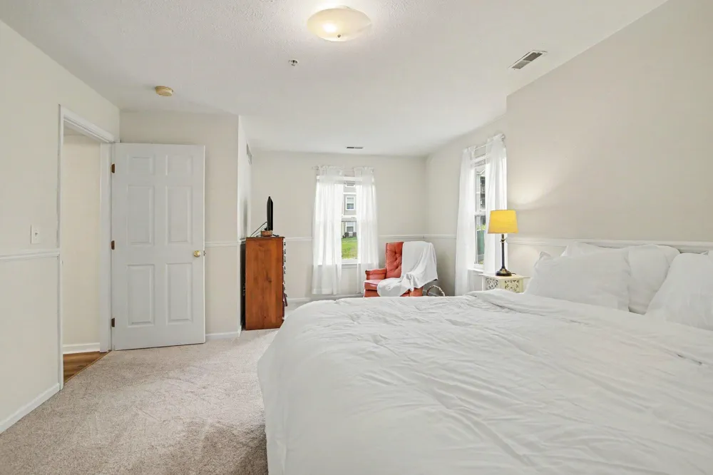 1369 Millbrook Trail Ann Arbor, MI 48108