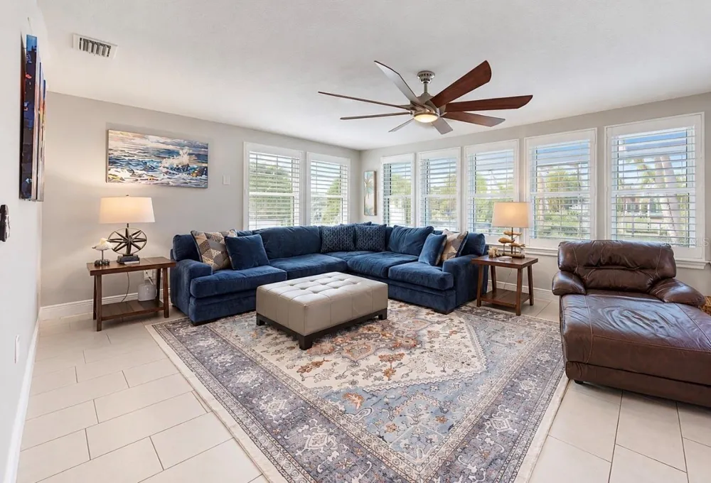 708 SPANISH MAIN DRIVE Apollo Beach, FL 33572