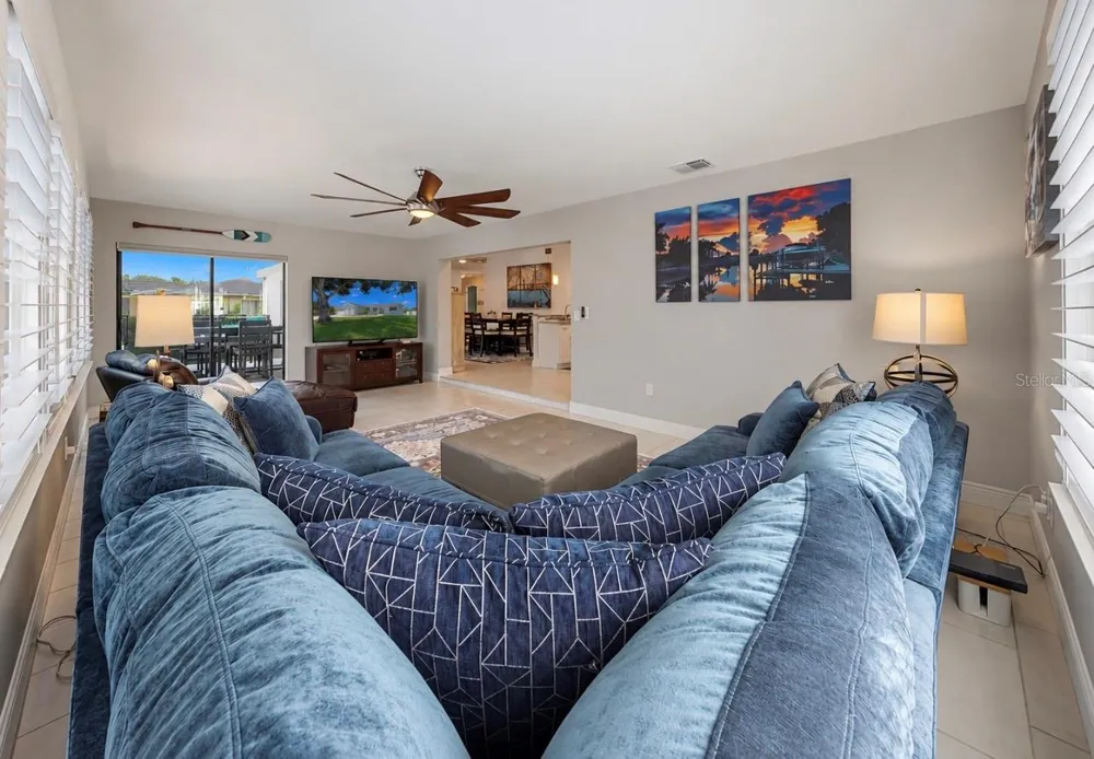 708 SPANISH MAIN DRIVE Apollo Beach, FL 33572