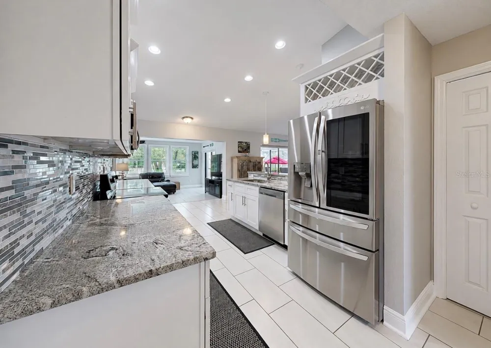 708 SPANISH MAIN DRIVE Apollo Beach, FL 33572