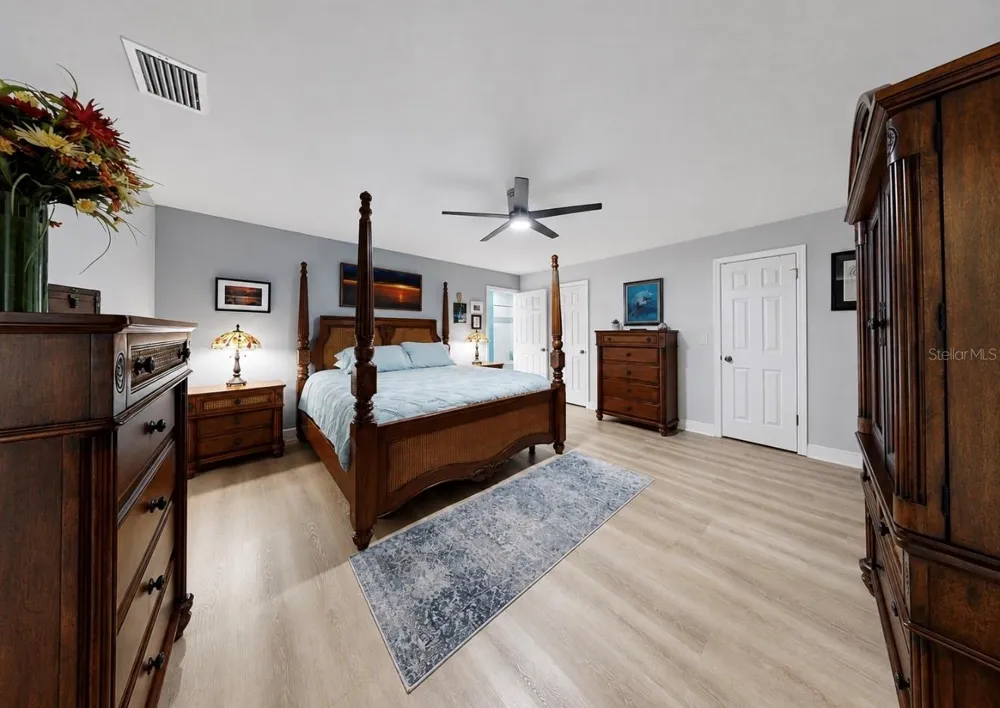 708 SPANISH MAIN DRIVE Apollo Beach, FL 33572