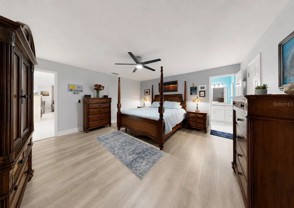 708 SPANISH MAIN DRIVE Apollo Beach, FL 33572