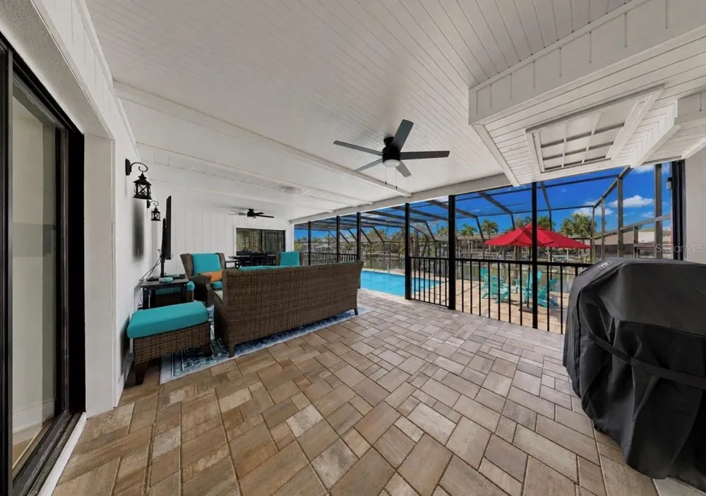 708 SPANISH MAIN DRIVE Apollo Beach, FL 33572