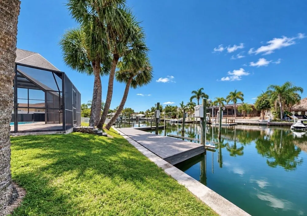 708 SPANISH MAIN DRIVE Apollo Beach, FL 33572