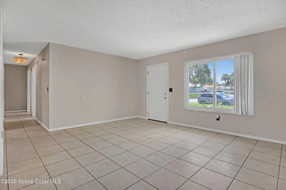 1671 CHARLES BOULEVARD NE Palm Bay, FL 32907