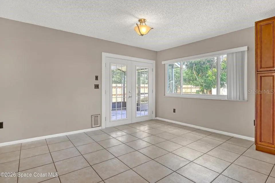 1671 CHARLES BOULEVARD NE Palm Bay, FL 32907