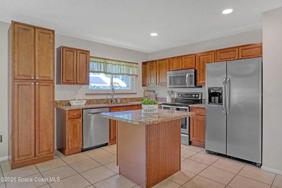 1671 CHARLES BOULEVARD NE Palm Bay, FL 32907