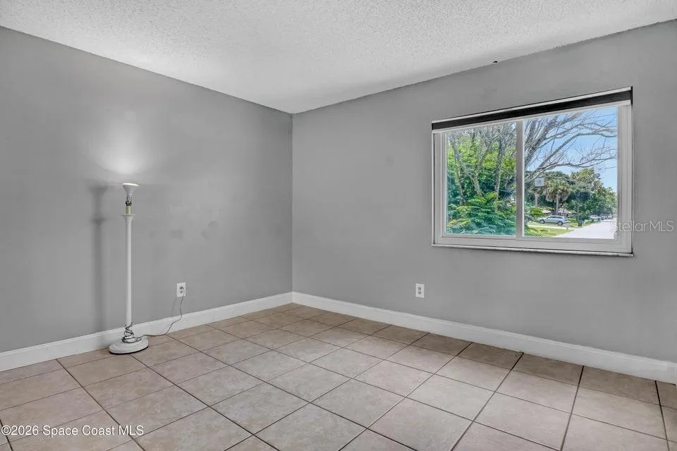 1671 CHARLES BOULEVARD NE Palm Bay, FL 32907