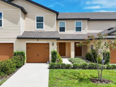 1552 WYNFORD CIRCLE