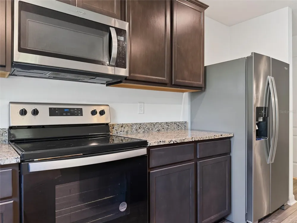 1552 WYNFORD CIRCLE Tavares, FL 32778