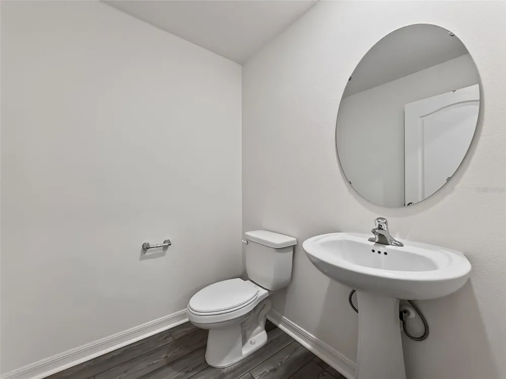 1552 WYNFORD CIRCLE Tavares, FL 32778
