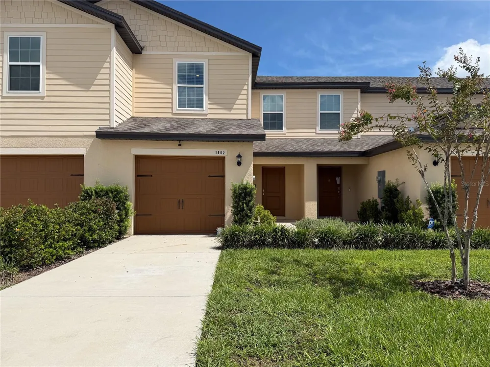 1552 WYNFORD CIRCLE Tavares, FL 32778