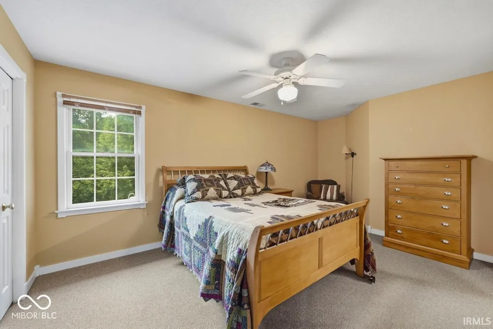 12409 W 150 Parker City, IN 47368