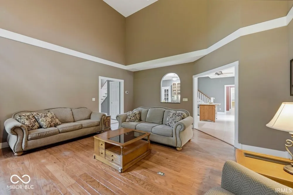 12409 W 150 Parker City, IN 47368