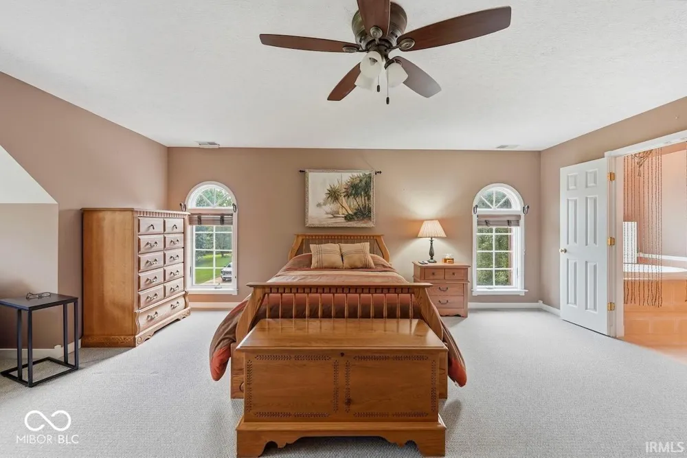 12409 W 150 Parker City, IN 47368