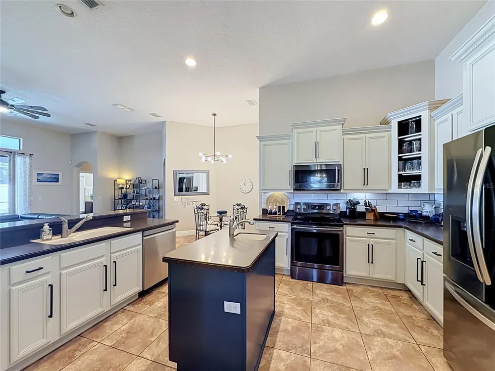 204 BUTTER HILL Deland, FL 32724