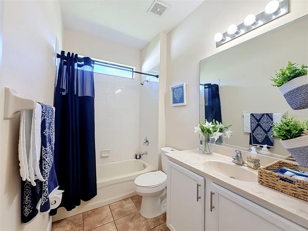204 BUTTER HILL Deland, FL 32724