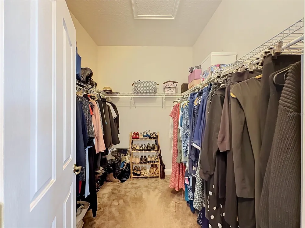 204 BUTTER HILL Deland, FL 32724