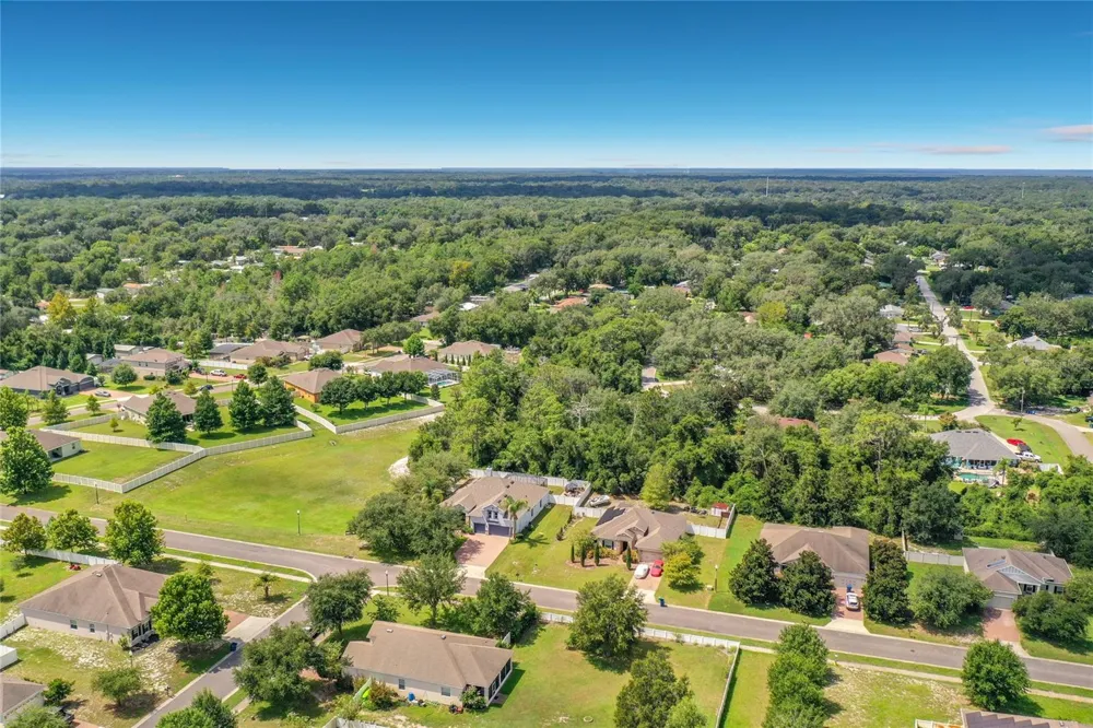 204 BUTTER HILL Deland, FL 32724