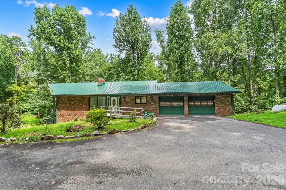 45 Monte Vista Place Candler, NC 28715