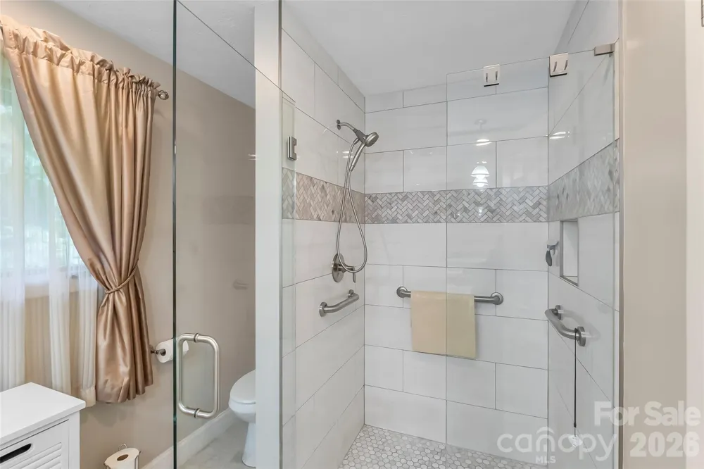 45 Monte Vista Place Candler, NC 28715