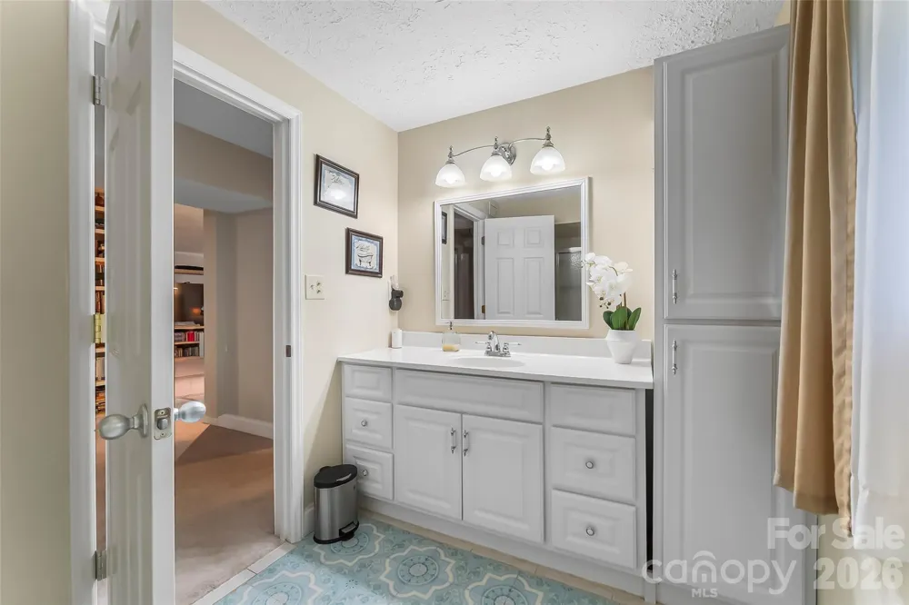 45 Monte Vista Place Candler, NC 28715