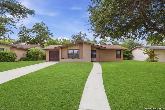 429 E WRIGHT BLVD Universal City, TX 78148