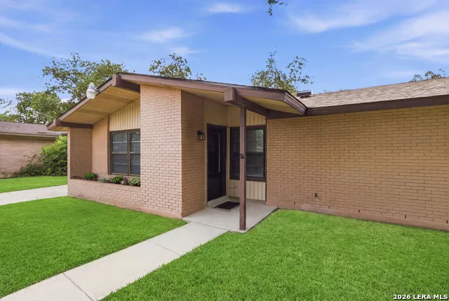 429 E WRIGHT BLVD Universal City, TX 78148