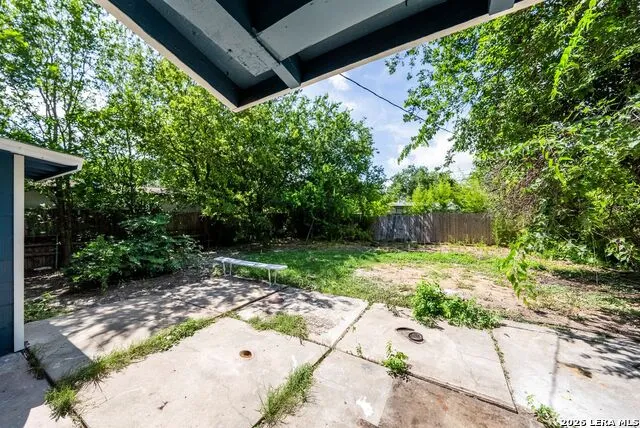 10 LINDEN AVE San Antonio, TX 78211