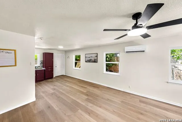 10 LINDEN AVE San Antonio, TX 78211
