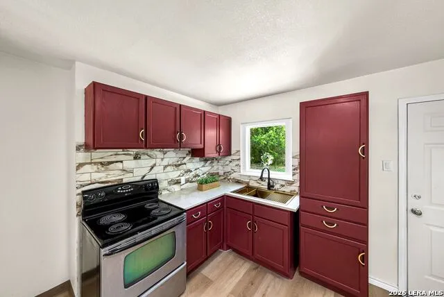 10 LINDEN AVE San Antonio, TX 78211