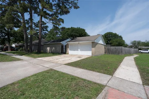 6023 Knotty Post Lane