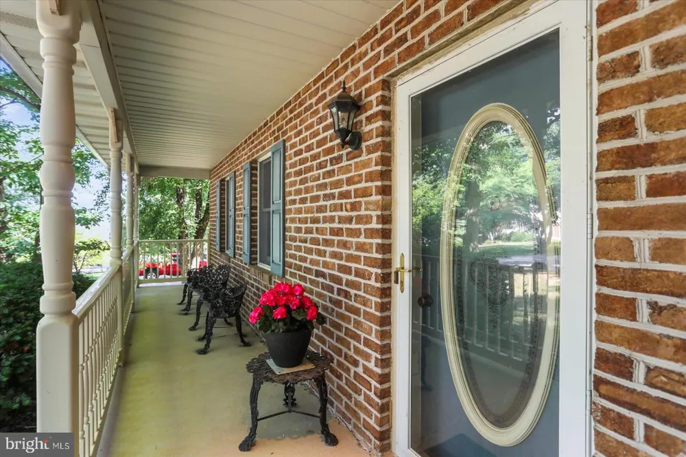 141 OAK HILLS DRIVE Hanover, PA 17331