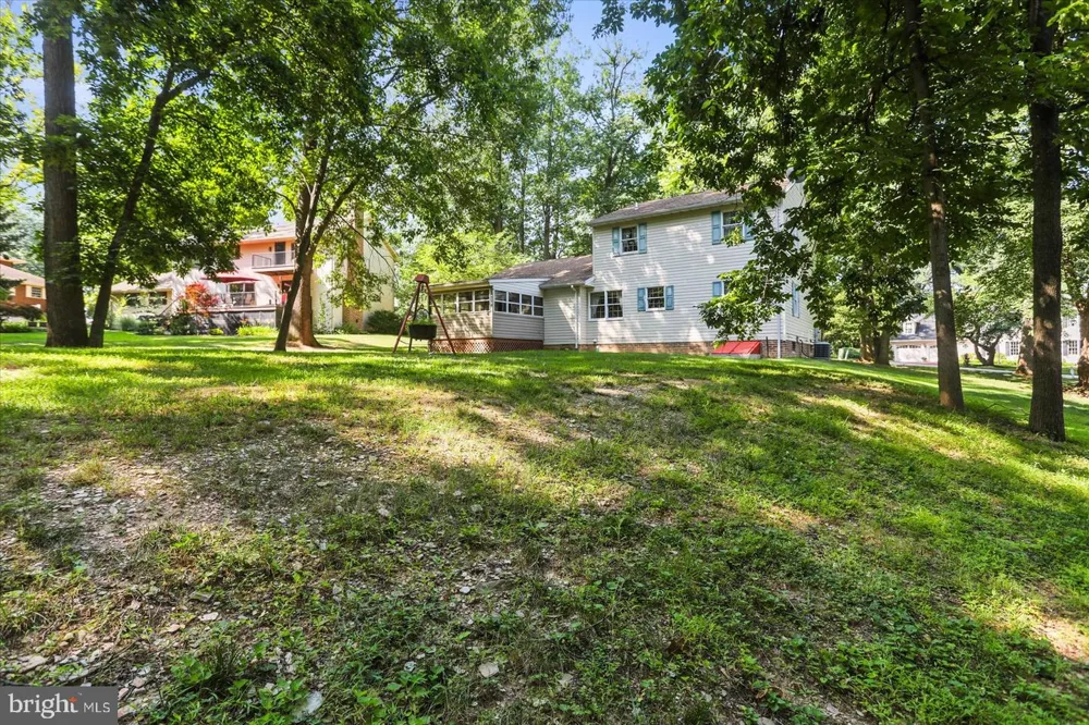 141 OAK HILLS DRIVE Hanover, PA 17331