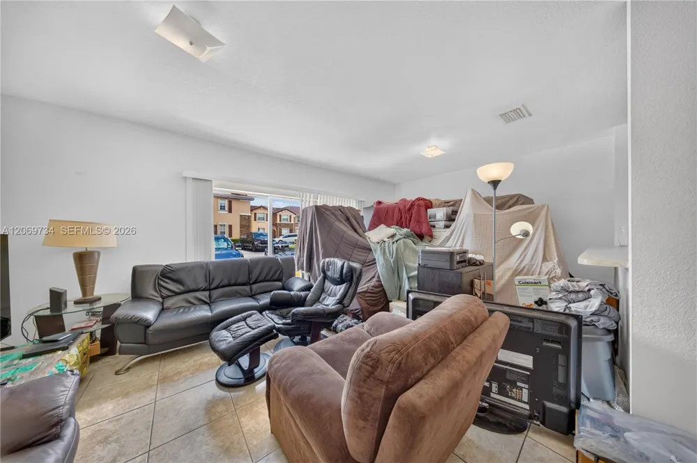 1495 NE 33rd Ave #101 Homestead, FL 33033