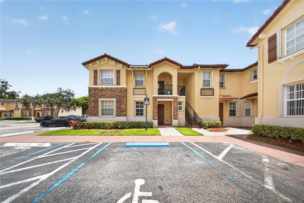 1495 NE 33rd Ave #101 Homestead, FL 33033