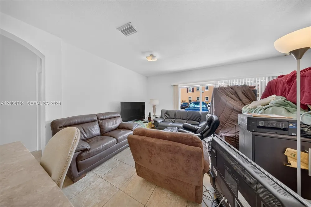 1495 NE 33rd Ave #101 Homestead, FL 33033