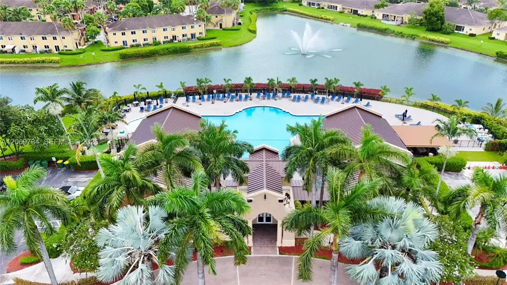 1495 NE 33rd Ave #101 Homestead, FL 33033