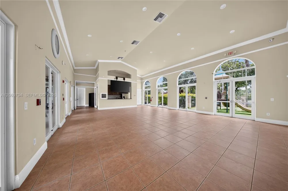 1495 NE 33rd Ave #101 Homestead, FL 33033