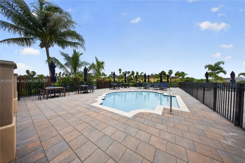1495 NE 33rd Ave #101 Homestead, FL 33033