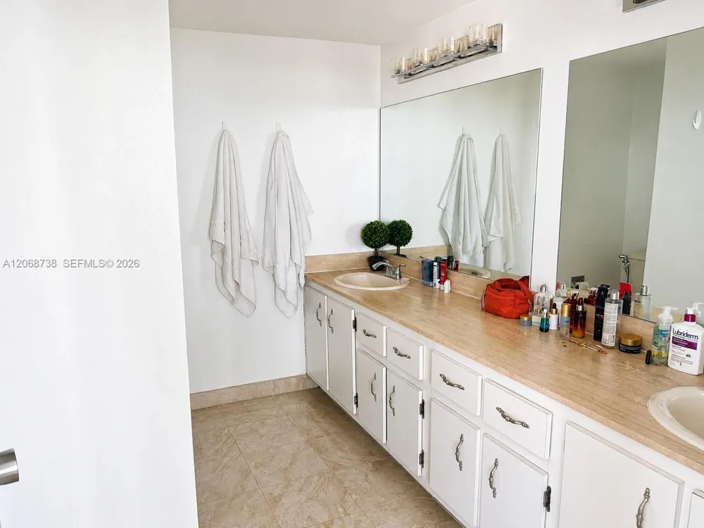 500 Three Islands Blvd #918 Hallandale Beach, FL 33009
