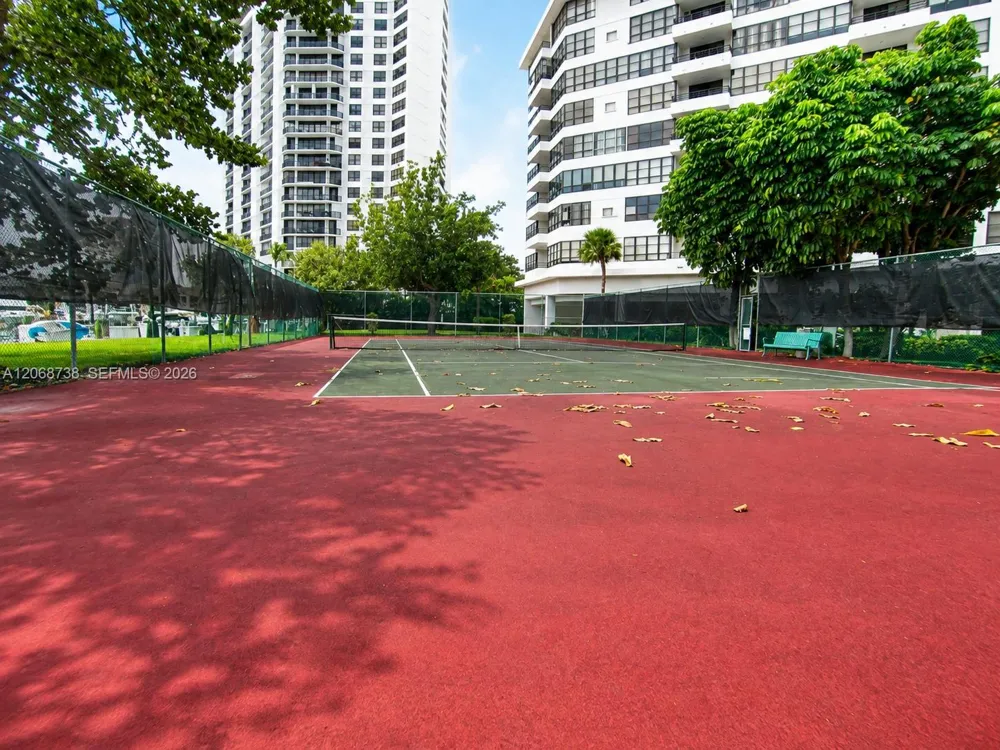 500 Three Islands Blvd #918 Hallandale Beach, FL 33009