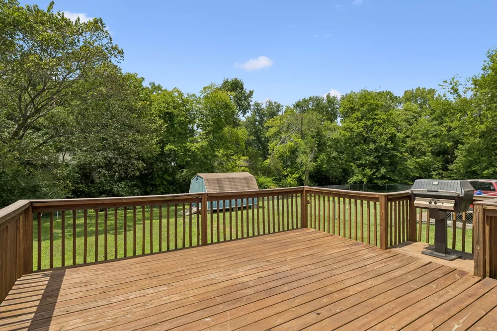 2937 Owendale Dr Antioch, TN 37013