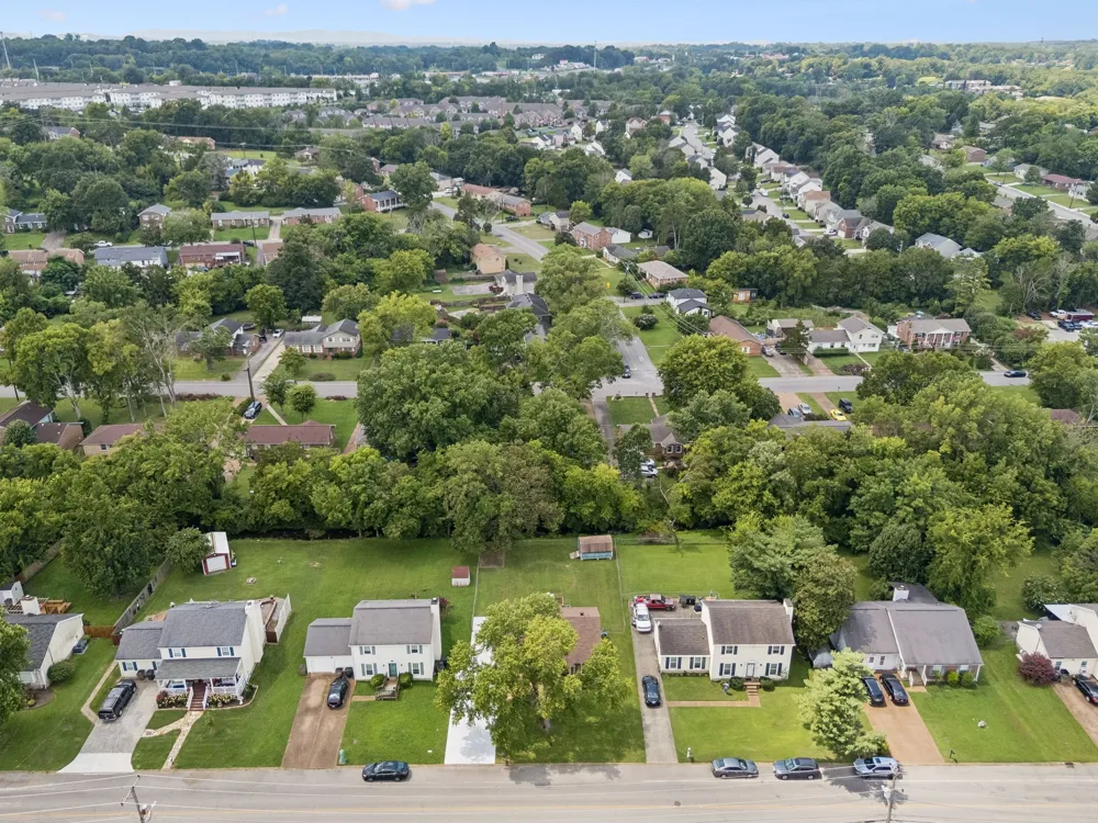 2937 Owendale Dr Antioch, TN 37013