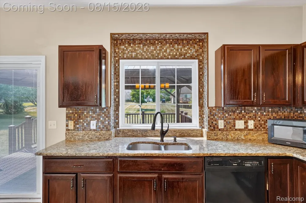4433 Brighton Drive Grand Blanc Charter Township, MI 48439