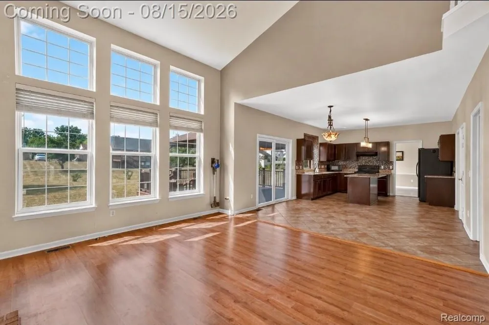 4433 Brighton Drive Grand Blanc Charter Township, MI 48439