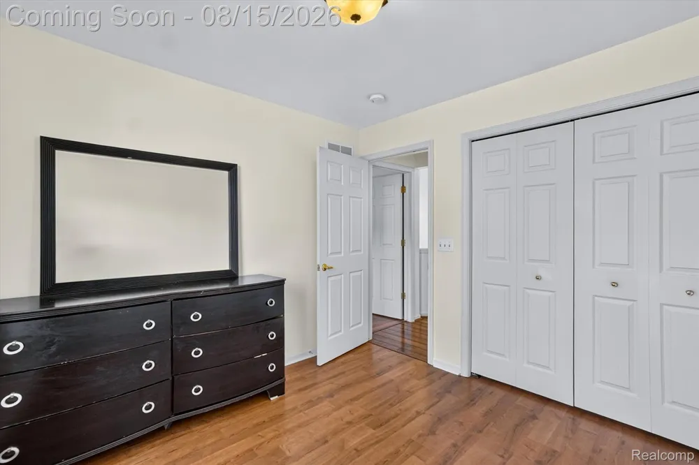 4433 Brighton Drive Grand Blanc Charter Township, MI 48439