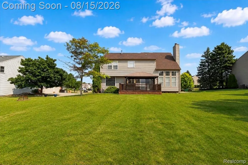4433 Brighton Drive Grand Blanc Charter Township, MI 48439