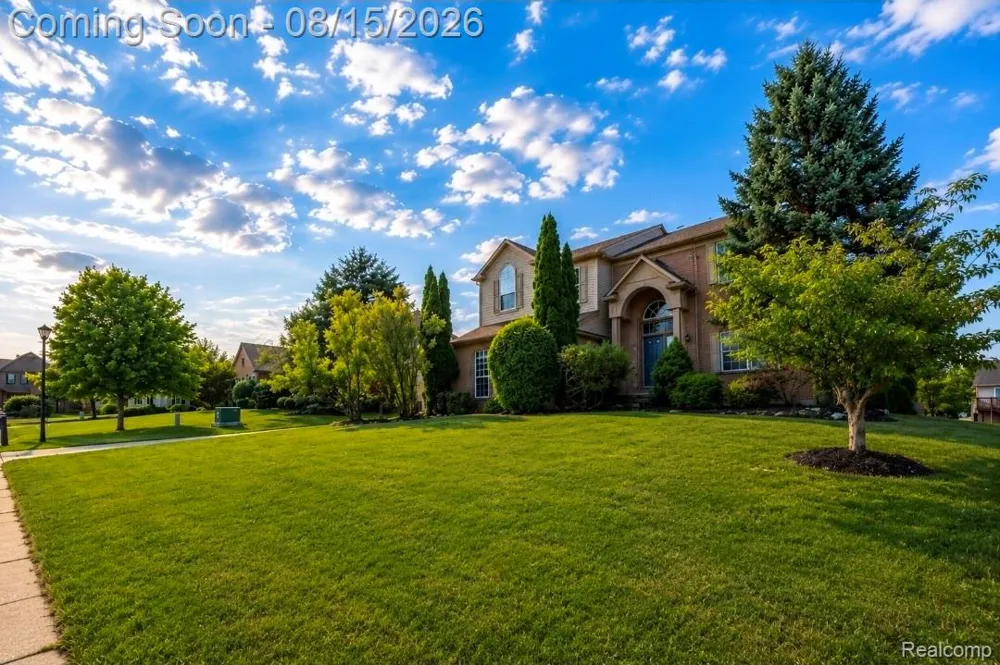 4433 Brighton Drive Grand Blanc Charter Township, MI 48439