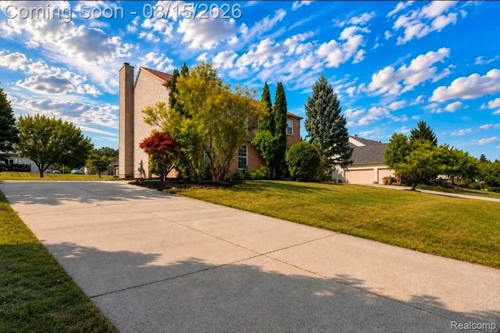 4433 Brighton Drive Grand Blanc Charter Township, MI 48439